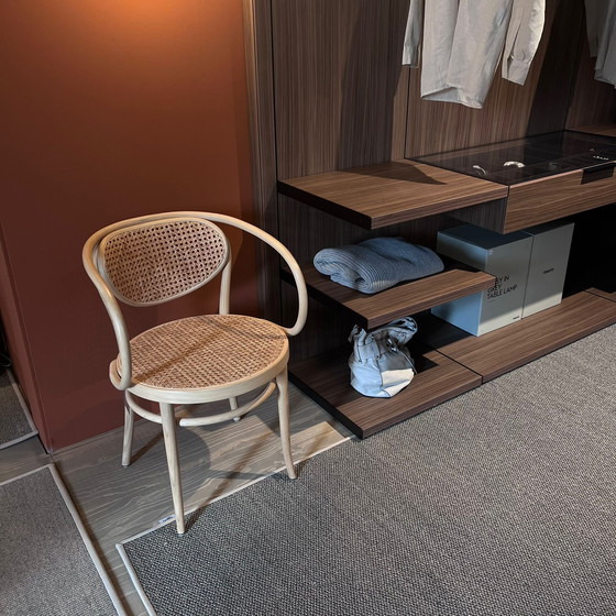 Image 1 of Thonet 210-R dining chair
