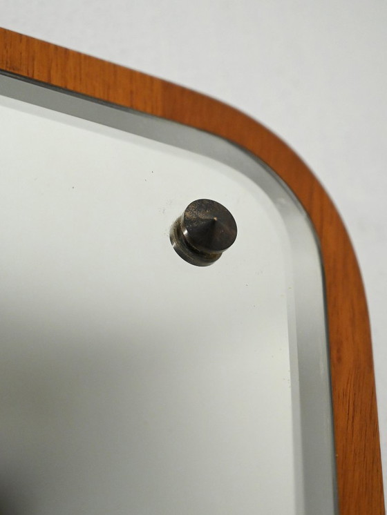 Image 1 of Scandinavische rechthoekige teakhouten spiegel