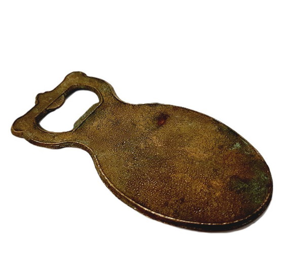 Image 1 of Apribottiglie da birra vintage in ottone con smalto sul manico