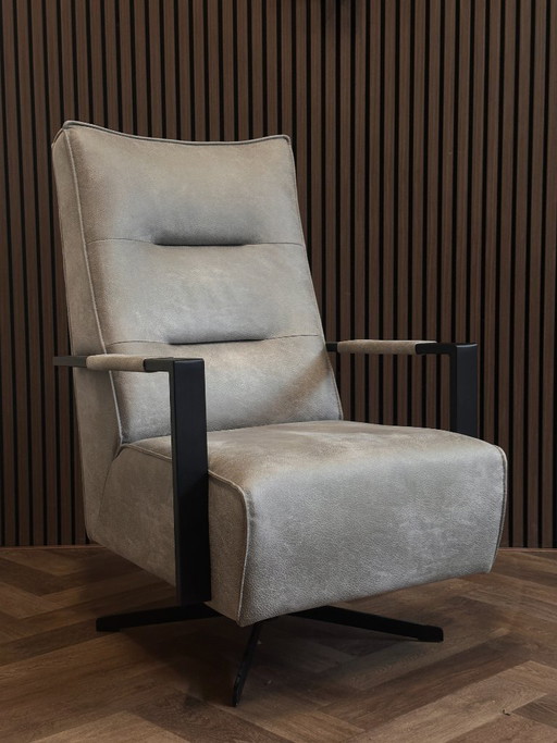 Poltrona girevole Novero 68x63cm
