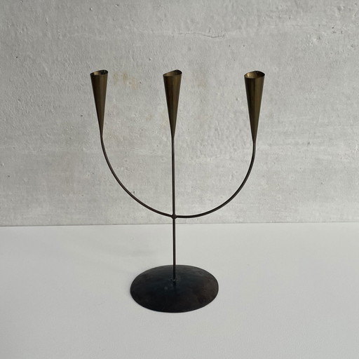 candelabro de cobre de tres brazos 