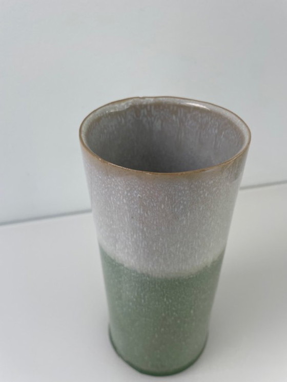 Image 1 of Vaso in ceramica fatto a mano nei colori grigio e verde mare