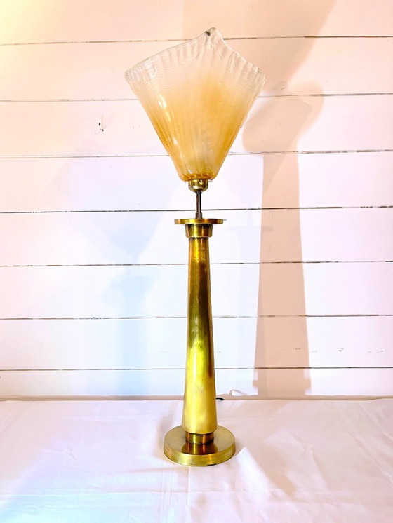 Image 1 of Rara lampada da tavolo in ottone e vetro di Murano della metà del XX secolo, attribuita a Fontana Arte, Italia,