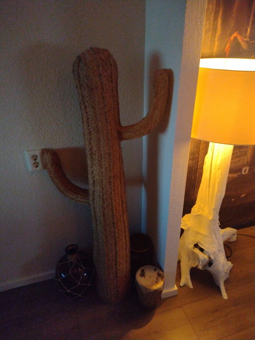 Nice handworking job from Spain