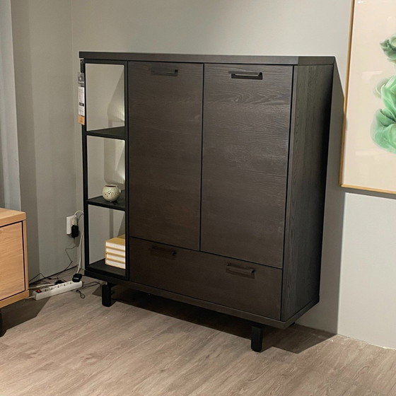 Image 1 of Credenza alta Ridgefield LED