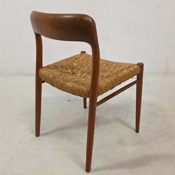 Image 1 of Set 5 eetkamerstoelen Niels Møller jaren 70 teak Deens design