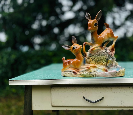 Image 1 of Deux Bambies en guise de cérémonie pour les non réclamés - Relique néo-infantile (n° 1)