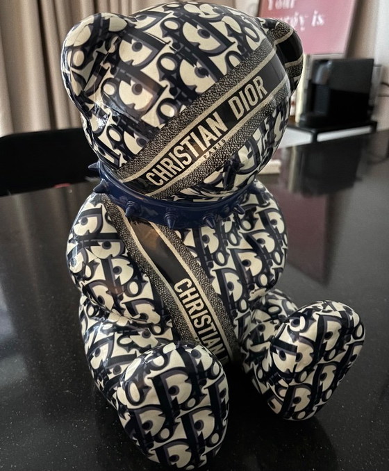 Image 1 of Oso escultura artística de Dior