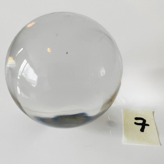 Image 1 of Vintage bolvormige Presse-papier helder kristal glas 5,5 cm