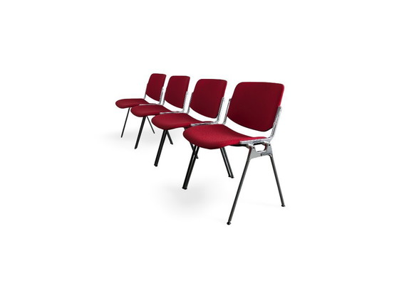 Image 1 of Set van 4 Castelli stoelen, stapelbare stoelen van Giancarlo Piretti, vintage stijl