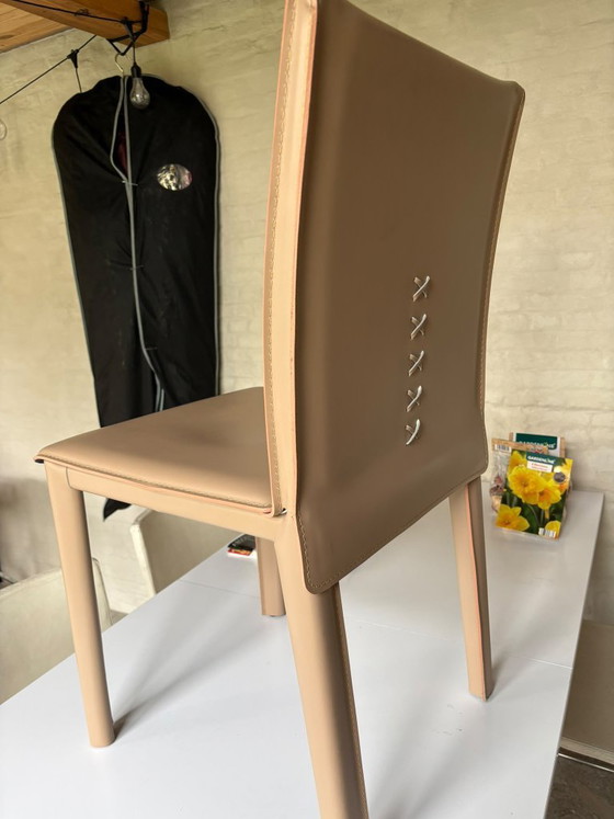 6 sedie di design Arper – Sedie da pranzo, Pelle (photo 2 of 5)