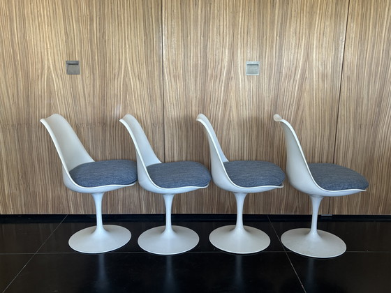 Image 1 of 4 x Tulip Chair Knoll international