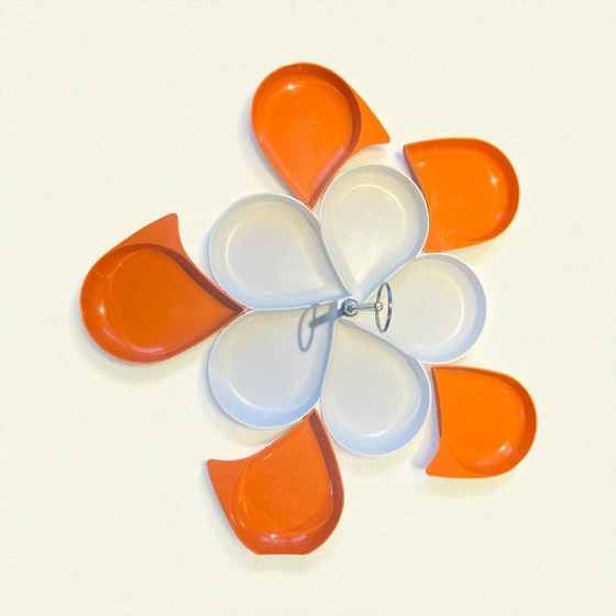 Image 1 of Ensemble de bols à goûter orange vintage – 5 pièces, amovibles, en très bon état