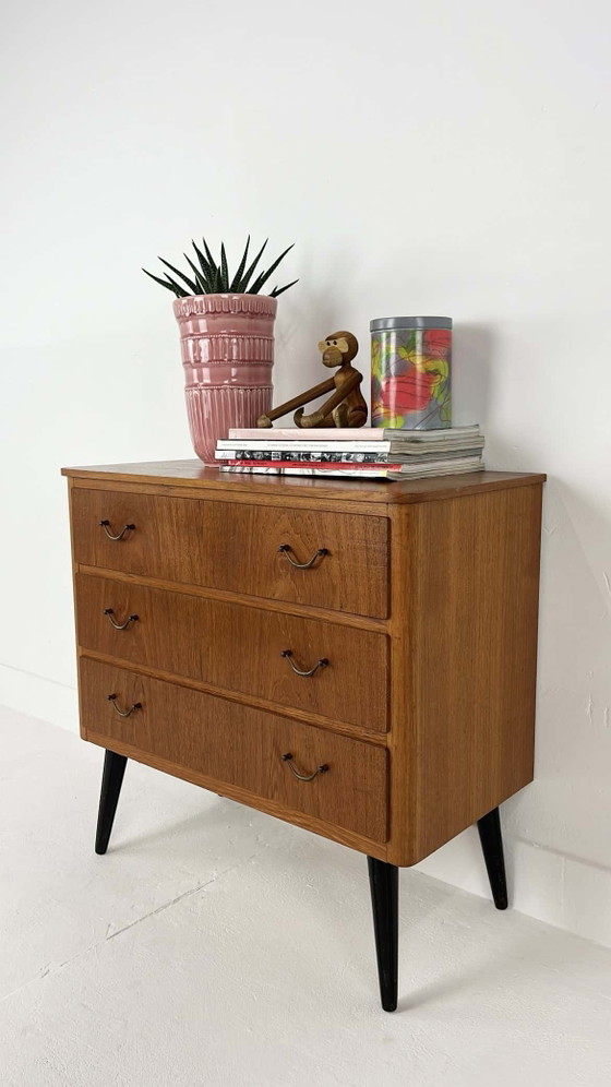 Cassettiera svedese vintage in impiallacciatura di teak – Comodini, Metallo, Mid Century Modern (photo 3 of 11)