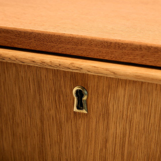 Image 1 of Mk10634 Commode en chêne restaurée