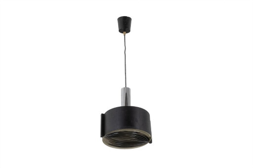 Suspension en métal laqué noir et chromé. Années 1960.