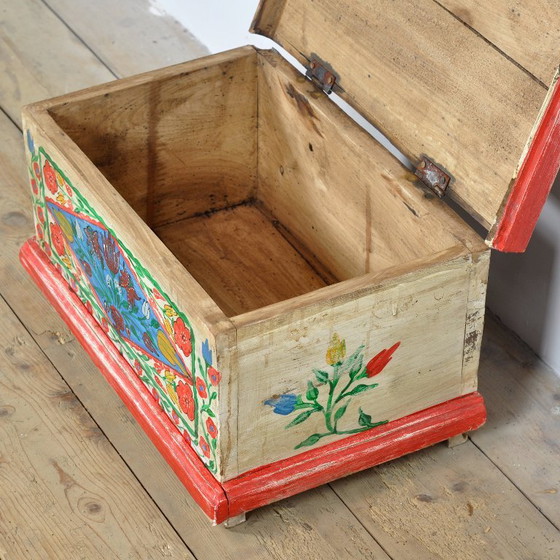Piccola Cassapanca Folk Art, Circa 1950 – Armadi contenitori, Wood (photo 6 of 10)