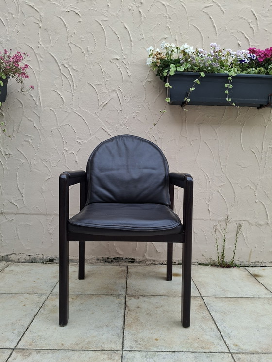 Image 1 of 4 schwarze Bolo-Lederstühle