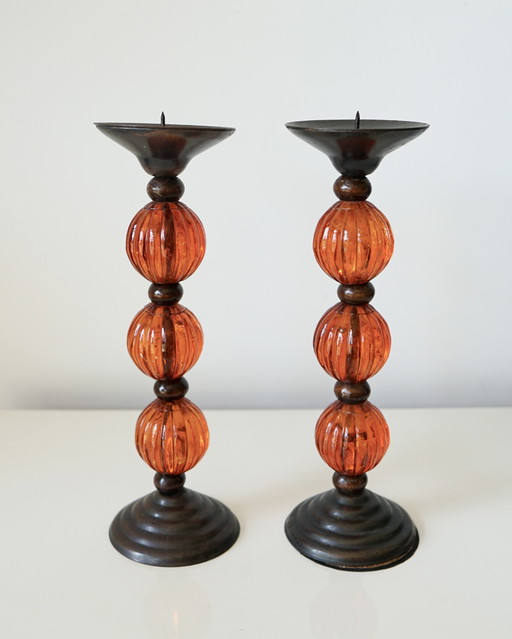 Pair of vintage candlesticks in metal and orange blown glass - 70s style