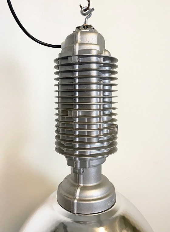 Image 1 of Lampada a sospensione industriale grande di Charles Keller per Zumtobel Staff, 1990