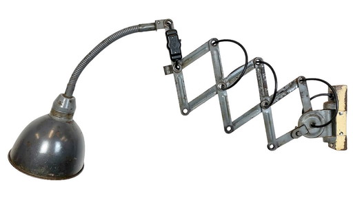 Lampada da parete industriale grigia a forbice di Elektroinstala, anni '60