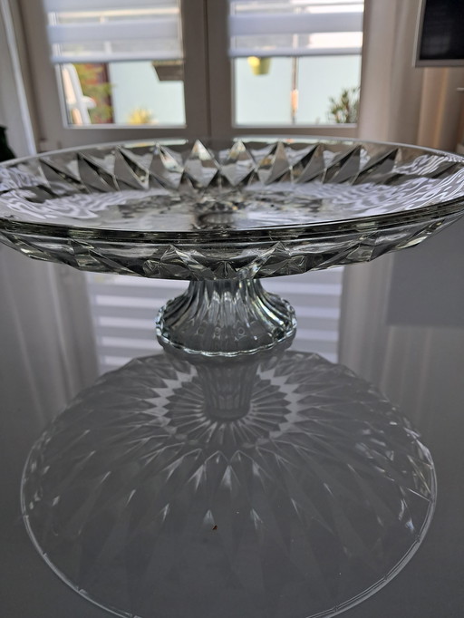 Glass bowl