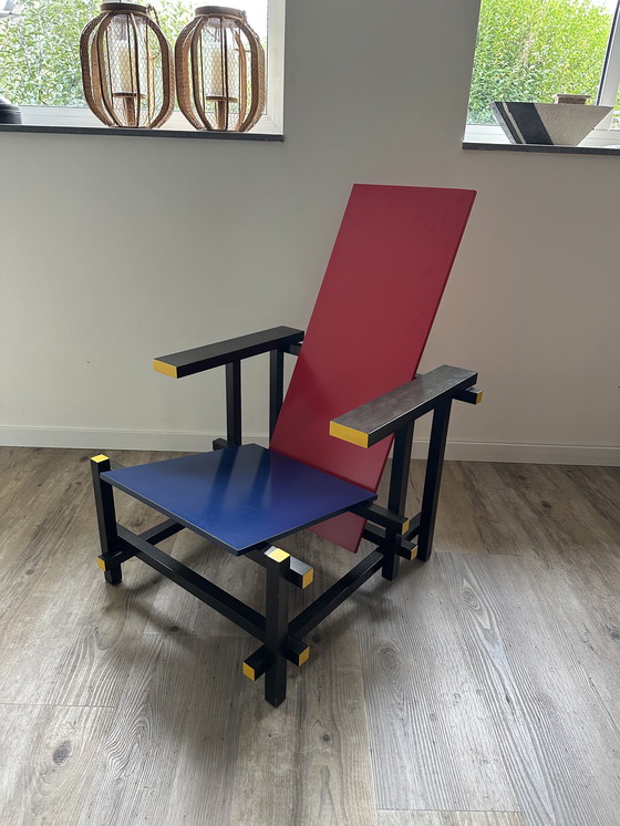 Image 1 of Rietveld Red and Blue stoel cassina Italy