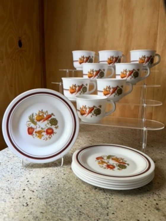 Vintage Arcopal France Vegetable Set - 13 Piece Service for 6 - 7 Mugs & 6 Plates - Retro 70s Gastronomie (photo 2 of 6)