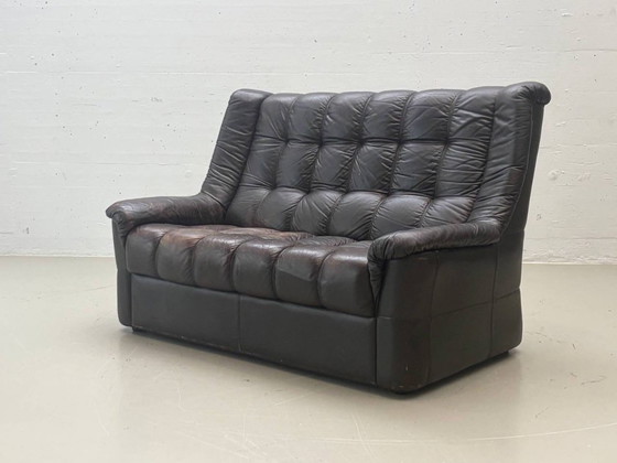 Vintage leather sofa, 1970s – 2 seaters (photo 5 of 13)