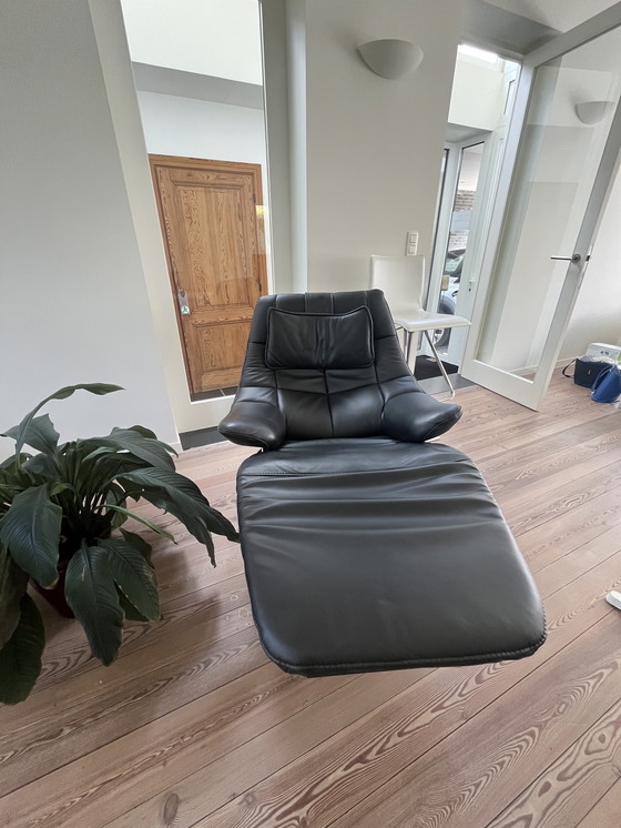 Image 1 of Hukla recliners in leather - electric & cordless - like new (2x)