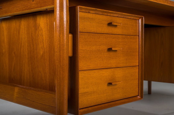 Image 1 of Schreibtisch Modell 207 aus Teakholz von Arne Vodder für Sibast, 1960er Jahre