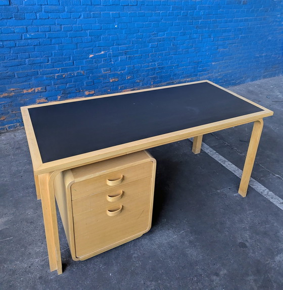 Image 1 of Magnus Olesen-Schreibtisch -Rud Thygesen & Johnny Sørensen