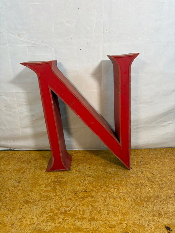 # Lettere in metallo 3D stile industriale vintage | Insegna aziendale originale | Lettere rosse grandi e (photo 9 of 13)