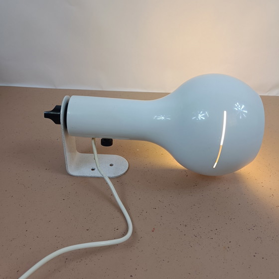 Image 1 of Joe Colombo Flash - Oluce - 2207 - Wall lamp.