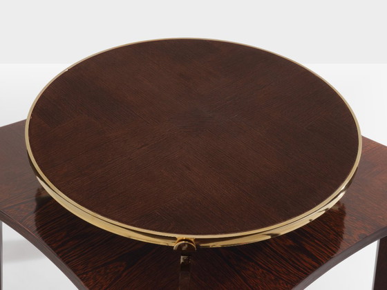 Image 1 of Par de mesitas auxiliares de wengué y latón de Alberto Pinto, década de 1990.