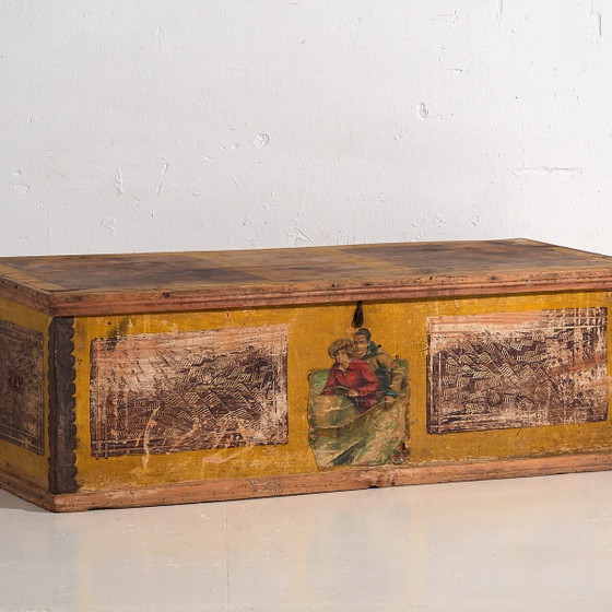 Antique trunk with metal structure (c.1920) #2 – Travel bags (photo 4 of 40)