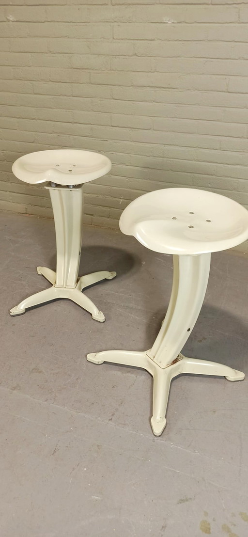 2 x Yasu Sasamoto pour Dulton Lotus Stools
