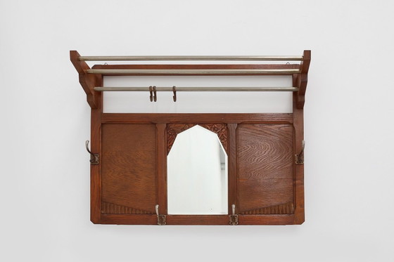 Image 1 of Art Deco Eiche geschnitzt Wandgarderobe mit Spiegel, Frankreich 1920er Jahre