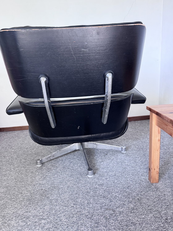 Image 1 of Réplique Eames Jaren '70


