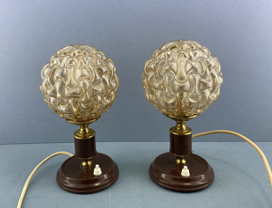 Image 1 of Set di 2 lampade da comodino vintage – Vetro ambrato e ottone