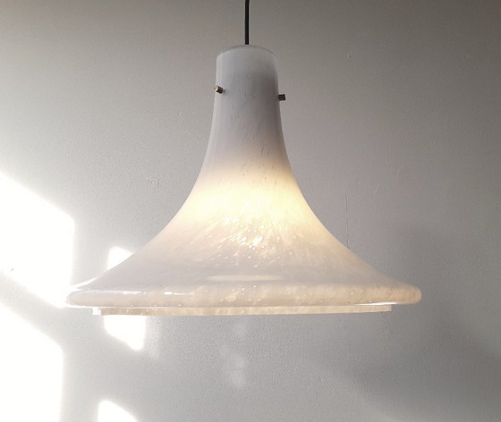 Image 1 of Glashütte Limburg glazen hanglamp model L4234, mondgeblazen streaky hanglamp XXL, jaren 70 glazen lamp