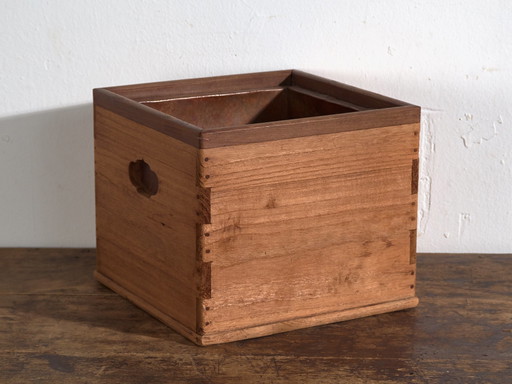 Scatola braciere hibachi giapponese – Giappone, periodo Taishō o primo Shōwa, circa – decoratieve objecten, Wood, Copper