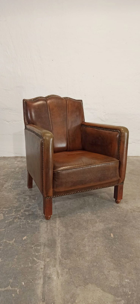 Image 1 of Fauteuil vintage Art Déco en cuir cognac