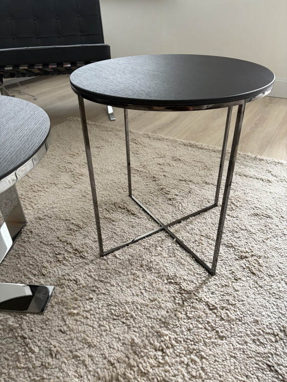 Minotti Design Beistelltisch – Schwarze Eiche / Metall – Beistelltische, polished steel, Wood (photo 6 of 8)
