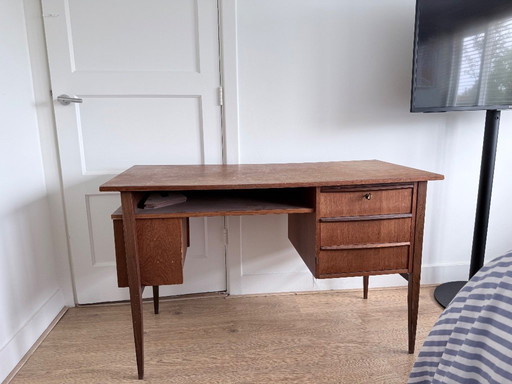 Vintage-Teak-Schreibtisch – Midcentury-Design