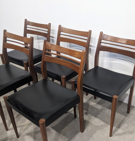 Image 1 of 6 chaises scandinaves vintage