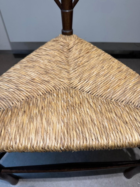 Image 1 of Poltrona in legno in stile edoardiano con seduta in vimini