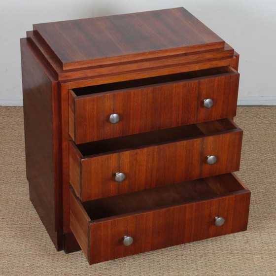 Image 1 of Commode Art déco en noyer, travail français, circa 1930-1940