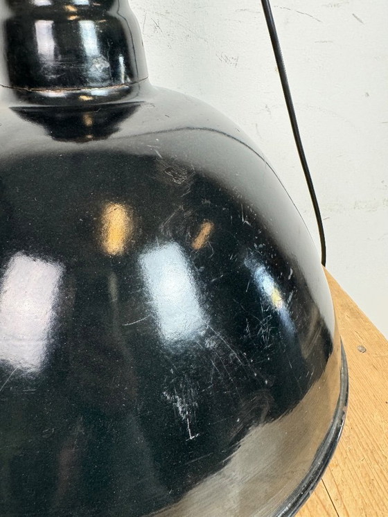 Image 1 of Ostdeutsche Fabriklampe aus schwarzer Emaille von LBD Veb Leuchtenbau Dresden, 1950er