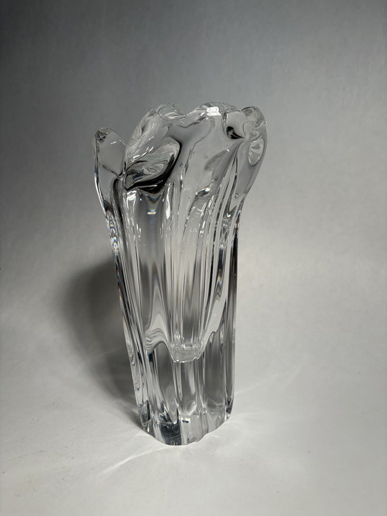 Image 1 of Vaso di cristallo modernista Daum anni '70